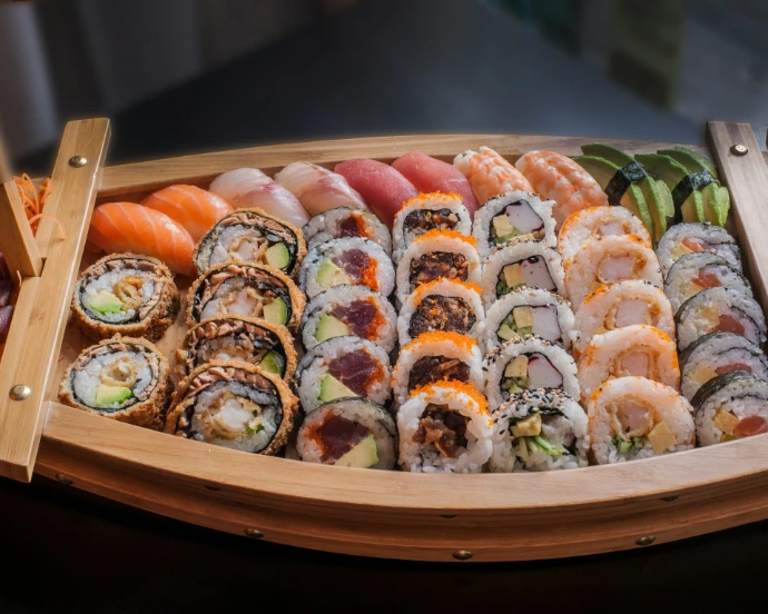 Best sushi platter in Corniche, Abu Dhabi